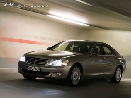 奔馳(Mercedes- Benz) 4MATIC 圖片 大圖 桌面